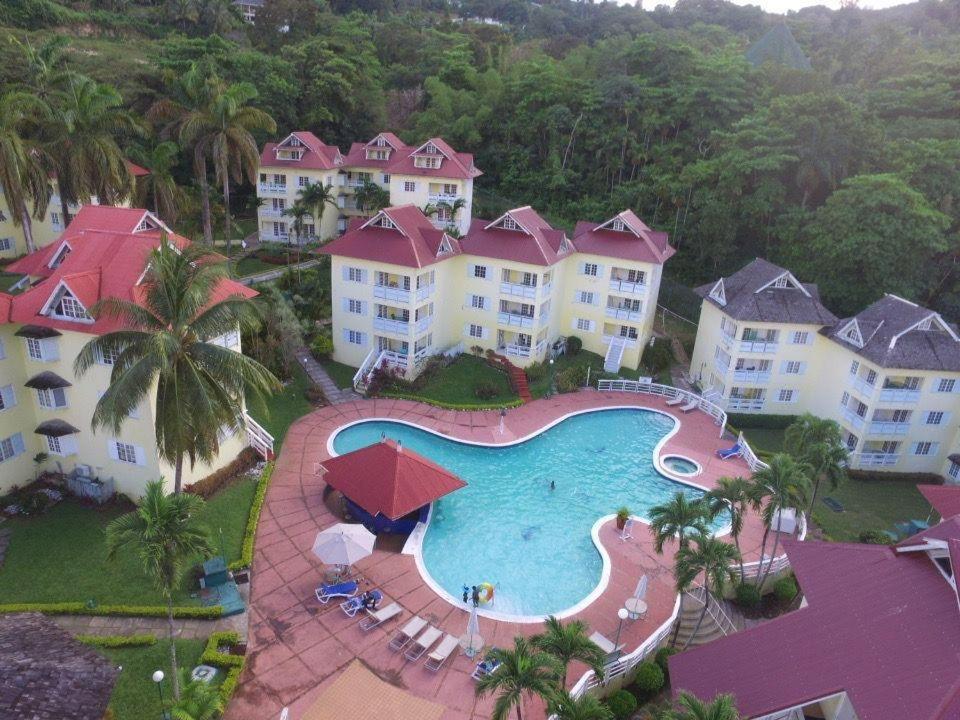 Ferienwohnung River Side Apt 9 @ Mystic Ridge. Ocho Rios Exterior foto